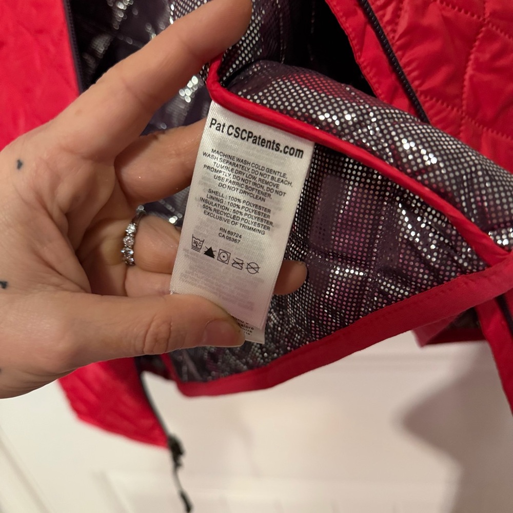 Columbia Omni Heath Quilted Vest, dark pink, size S (fits M) - Picture 6 of 8